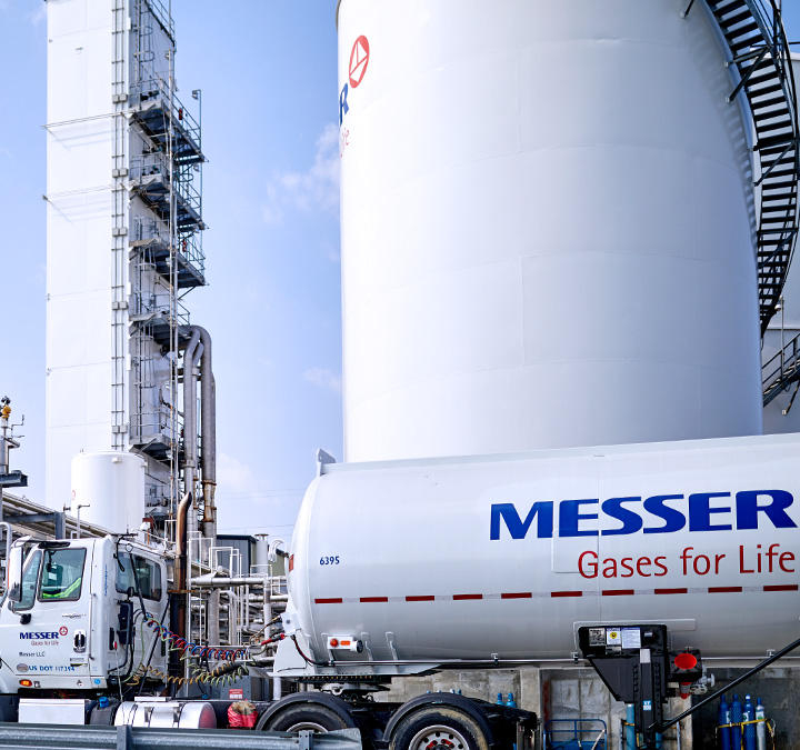 Messer gas transport truck